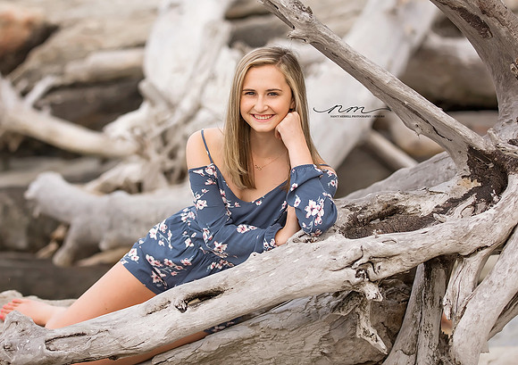 MaineSeniorPhotographer