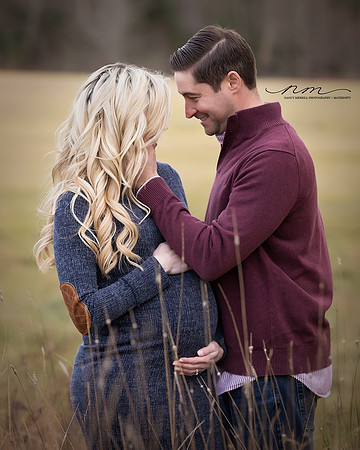 10092018nancymerrillphotography-mainematernityphotographer-centralmainematernitystudio-newenglandportraitstudio-maternityposing-rusticmaternityphotographer-g copy.jpg